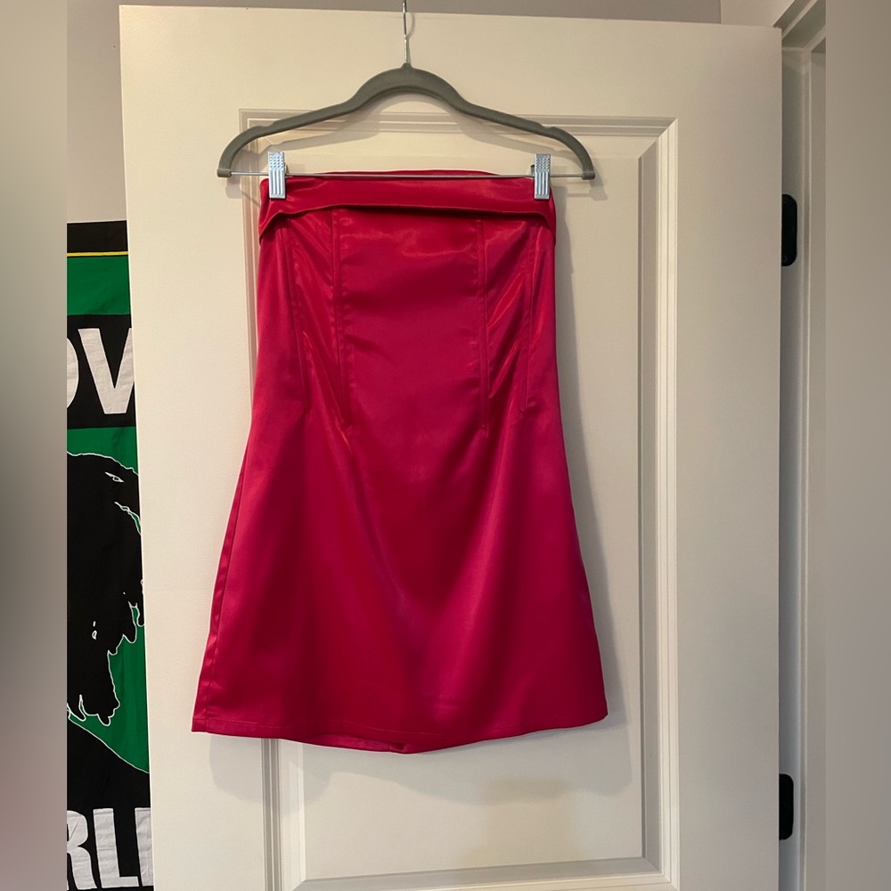 pink cute strapless mini dress. silky material. only worn once